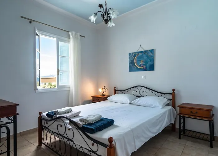 Apartament Afroksilia Triantafilo