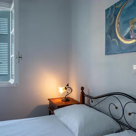 Afroksilia Triantafilo Apartment Katouna